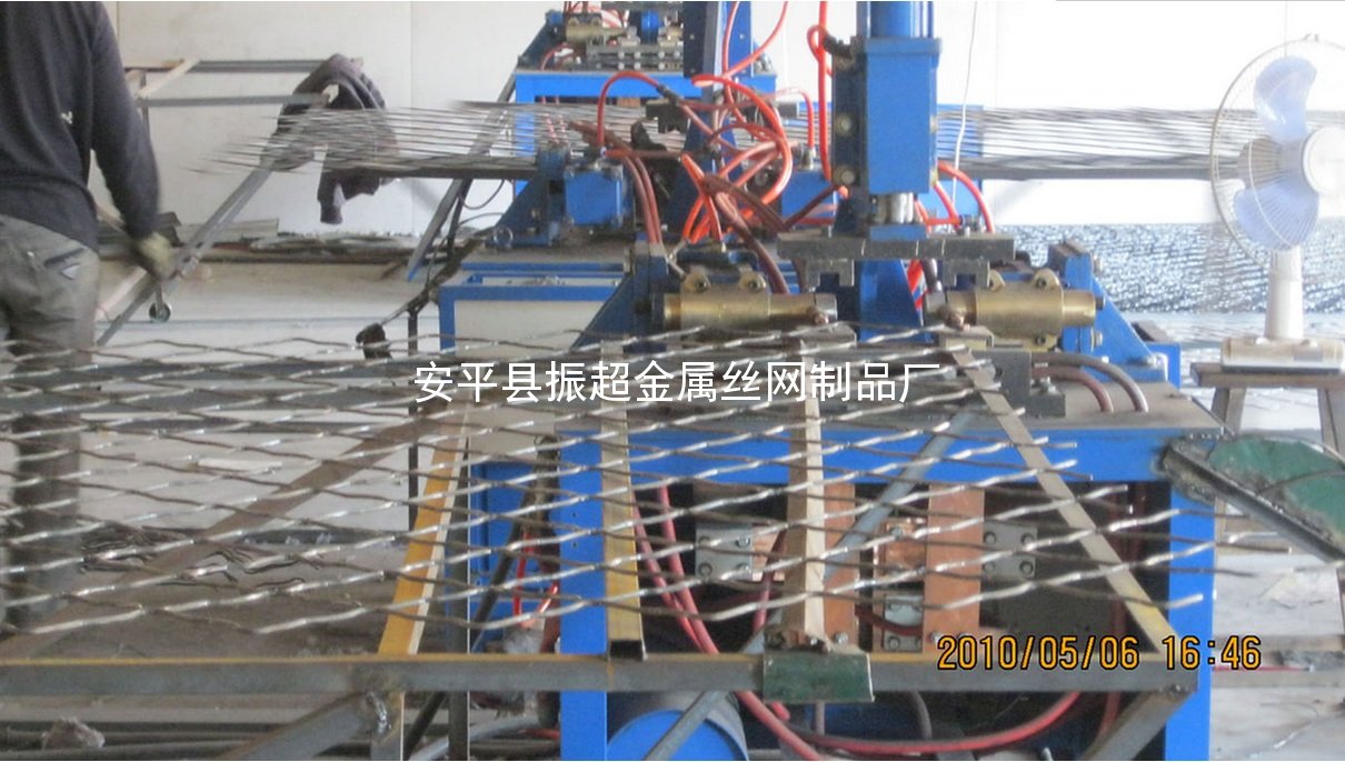 美格網(wǎng)生產(chǎn)-安平縣振超金屬絲網(wǎng)制品廠m.mh1831.com